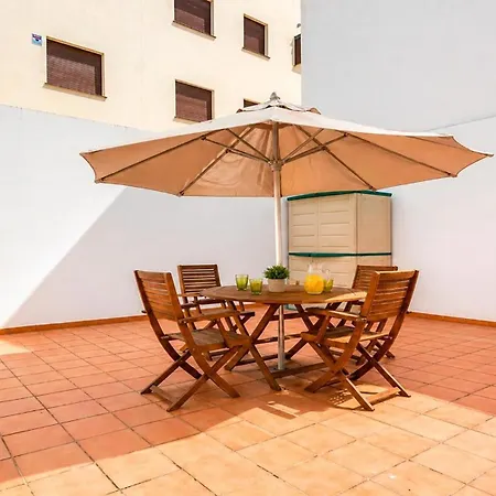Sunny Boliches Terrace
